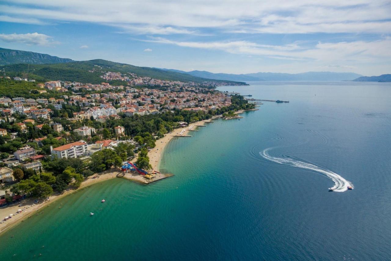 Vila Sani Crikvenica Apartamento Exterior foto
